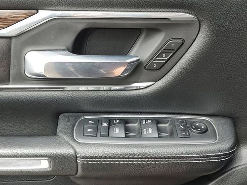 Used 2019 RAM 1500 Laramie RWD image 25