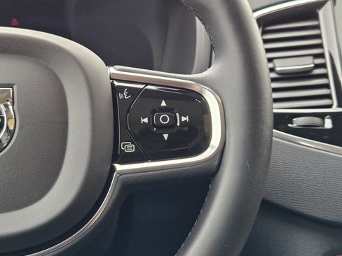 Used 2024 Volvo XC90 B6 Plus w/ Protection Package Premier image 40