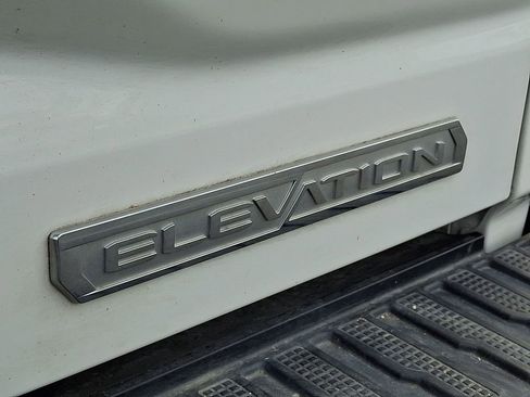 Used 2023 GMC Sierra 1500 Elevation w/ LPO, Elevation Black Package image 30