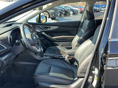 Used 2023 Subaru Crosstrek 2.5i Limited w/ Moonroof Package image 9