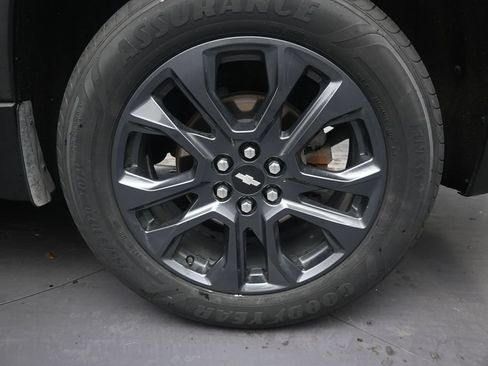 Used 2021 Chevrolet Traverse RS FWD image 10