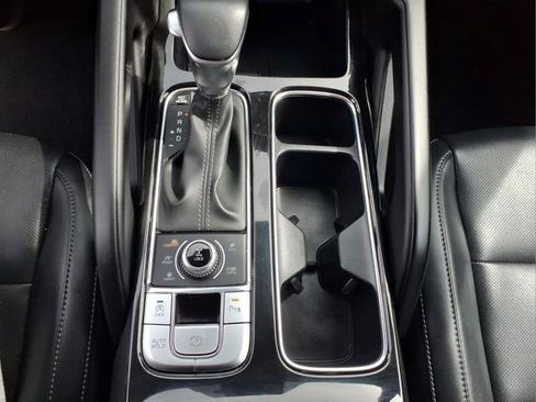 Used 2025 Kia Telluride S AWD/4WD image 15