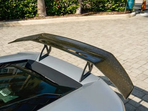 Used 2015 Lamborghini Huracan LP 610-4 AWD/4WD image 47