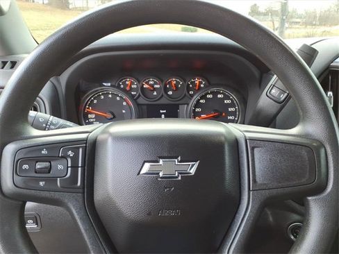 Used 2024 Chevrolet Silverado 1500 Custom Trail Boss w/ Midnight Edition image 18