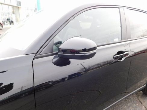 New 2026 Honda HR-V Sport image 11