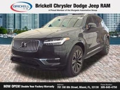 Used 2022 Volvo XC90 T6 Momentum w/ Advanced Package