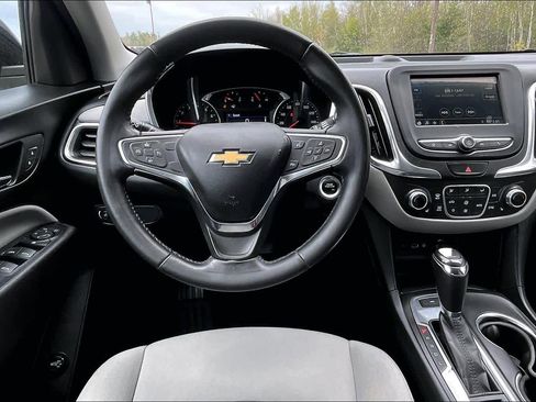 Used 2019 Chevrolet Equinox LT AWD/4WD image 6