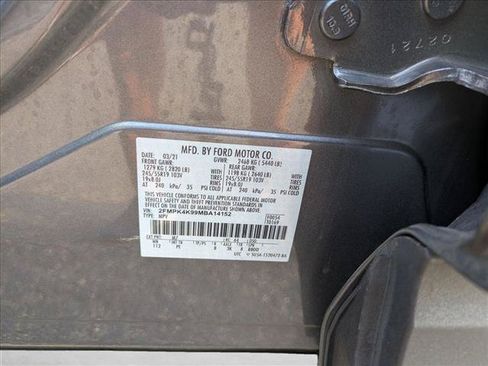 Used 2021 Ford Edge Titanium w/ Equipment Group 301A AWD/4WD image 15