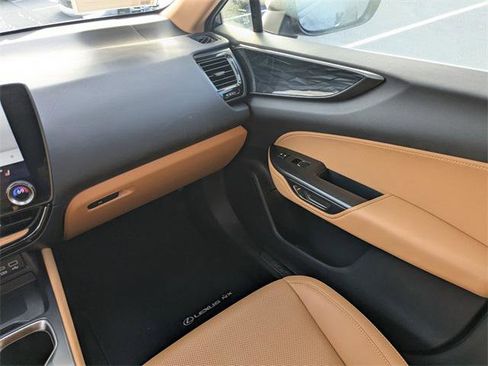 Certified 2024 Lexus NX 350h AWD image 17