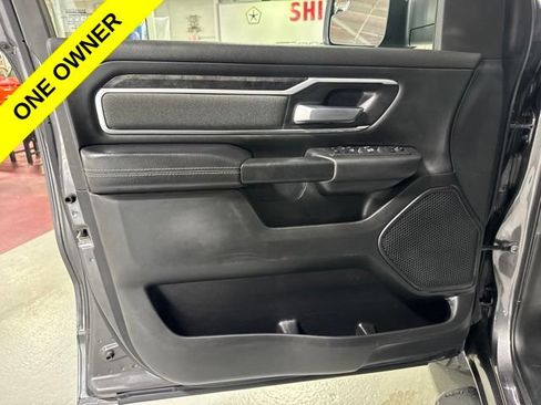 Used 2022 RAM 1500 Big Horn w/ Night Edition AWD/4WD image 11