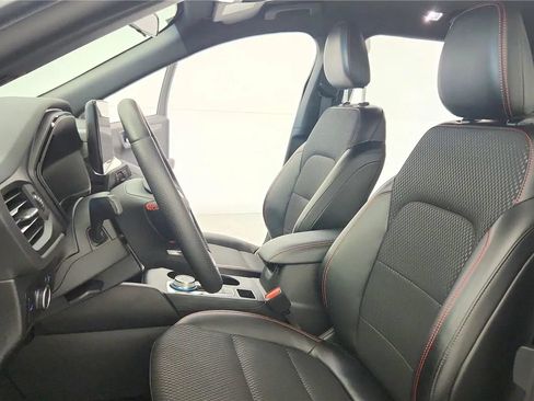 Used 2024 Ford Escape ST-Line w/ Tech Pack #1 AWD/4WD image 20