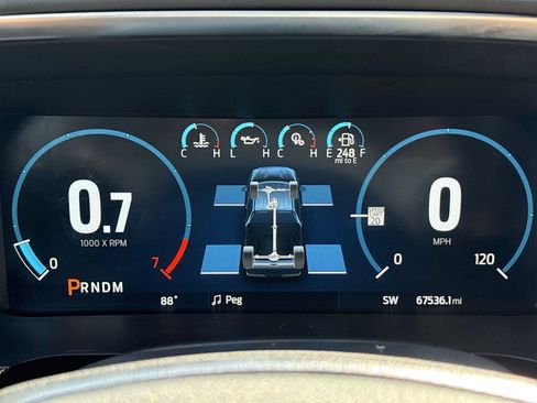 Used 2023 Ford F150 Platinum AWD/4WD image 12