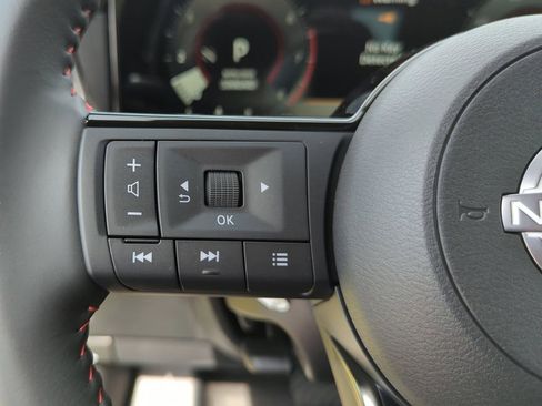 New 2026 Nissan Kicks SR image 33