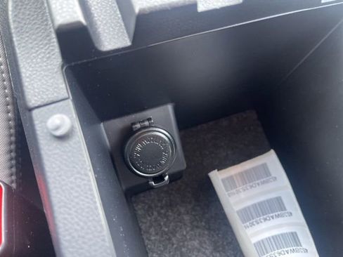 Used 2025 Subaru Legacy Premium image 29