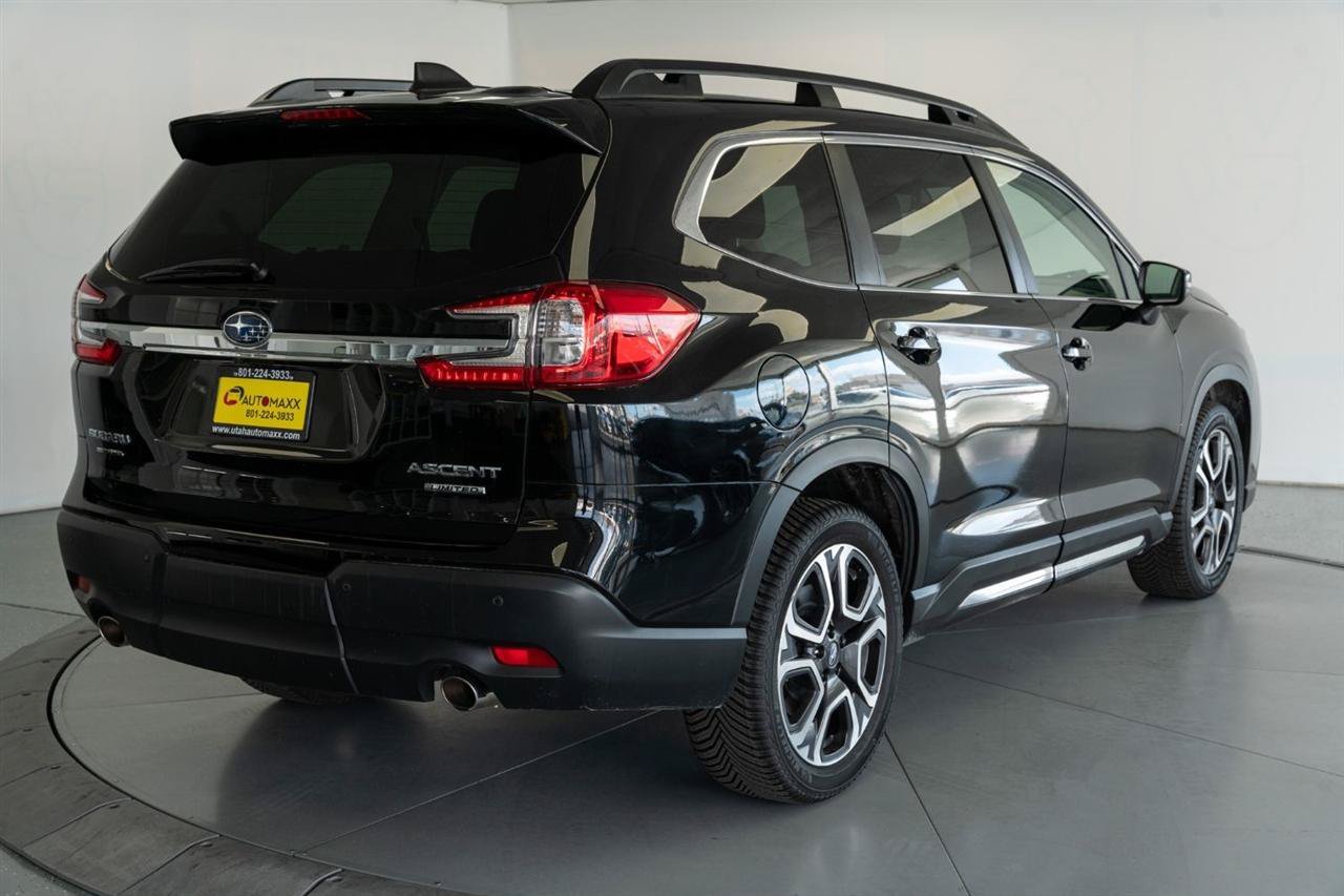 Used 2023 Subaru Ascent Limited AWD/4WD image 7