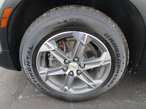 Certified 2024 Chevrolet Blazer LT w/ Convenience Package image 2