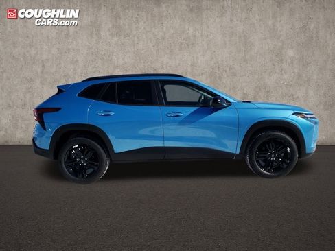 New 2026 Chevrolet Trax ACTIV w/ Sunroof Package FWD image 6