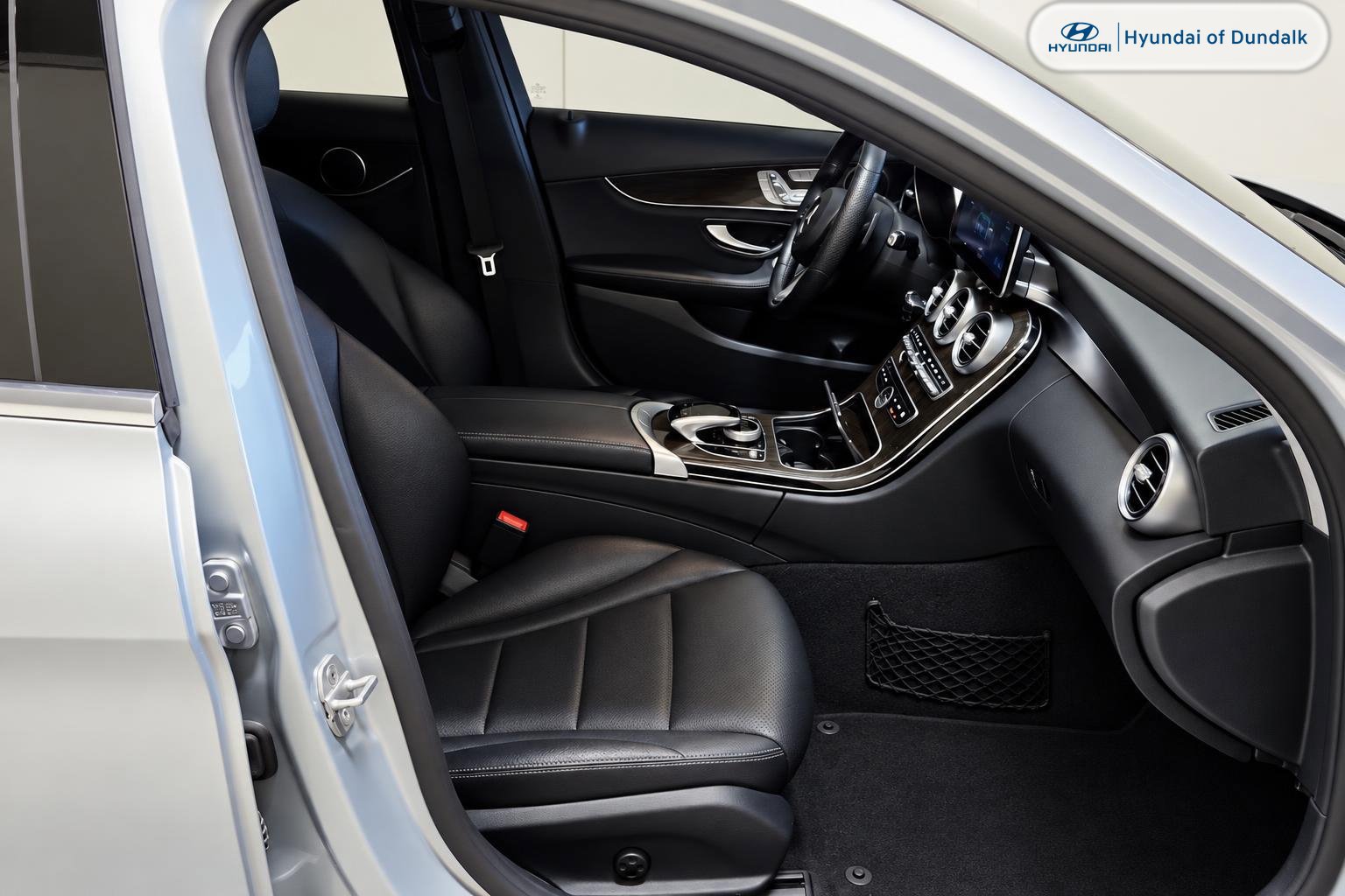 Used 2016 Mercedes-Benz C 300 4MATIC Sedan image 9