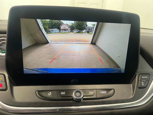 Used 2025 Chevrolet Blazer LT AWD/4WD image 58