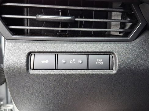 Certified 2024 Nissan Altima 2.5 SR image 24