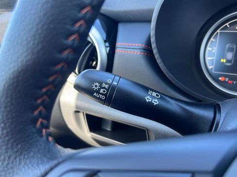 New 2025 Nissan Versa SR w/ Trunk Package image 26