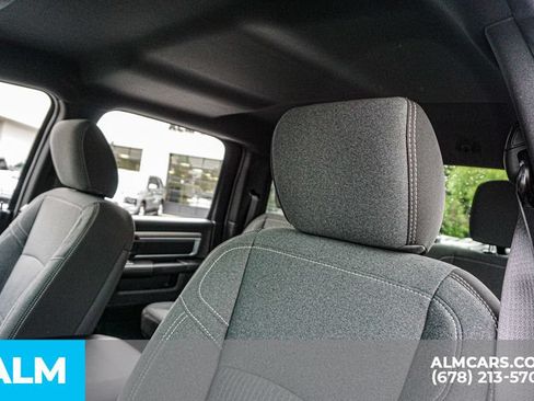Used 2024 RAM 1500 Warlock AWD/4WD image 18