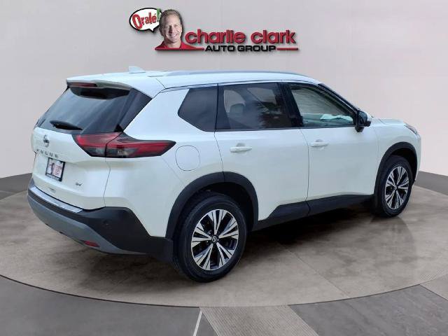 Certified 2021 Nissan Rogue SV w/ Premium Package FWD image 5