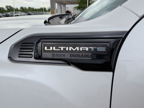 Used 2024 GMC Sierra 2500 Denali Ultimate AWD/4WD image 53