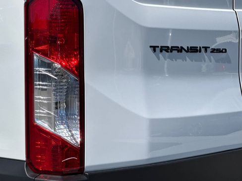 New 2026 Ford Transit 250 148 Medium Roof w/ Load Area Protection Package image 24