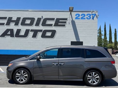 Used 2015 Honda Odyssey Touring image 26