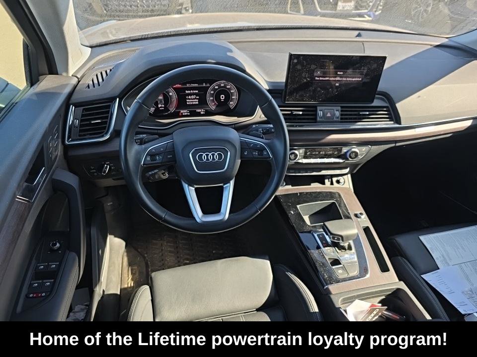 Used 2023 Audi Q5 2.0T Premium Plus w/ Premium Plus Package AWD/4WD image 5