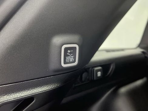 New 2025 Jeep Grand Cherokee Limited w/ Trailer Tow Package image 15