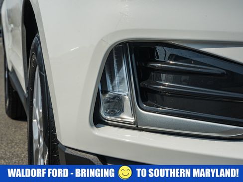 Certified 2024 Ford Edge SEL w/ Convenience Package image 17