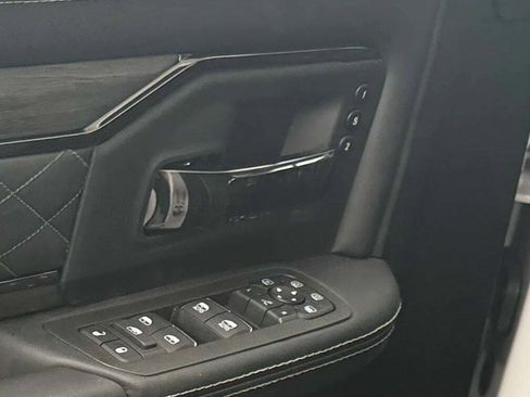 New 2026 RAM 2500 Limited image 37