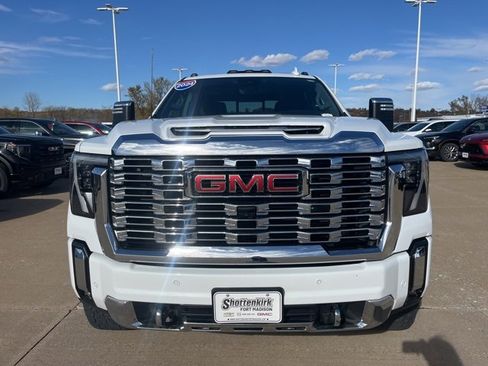 Used 2024 GMC Sierra 2500 Denali w/ Denali Reserve Package image 13