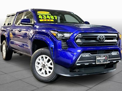 New 2025 Toyota Tacoma SR5 image 2