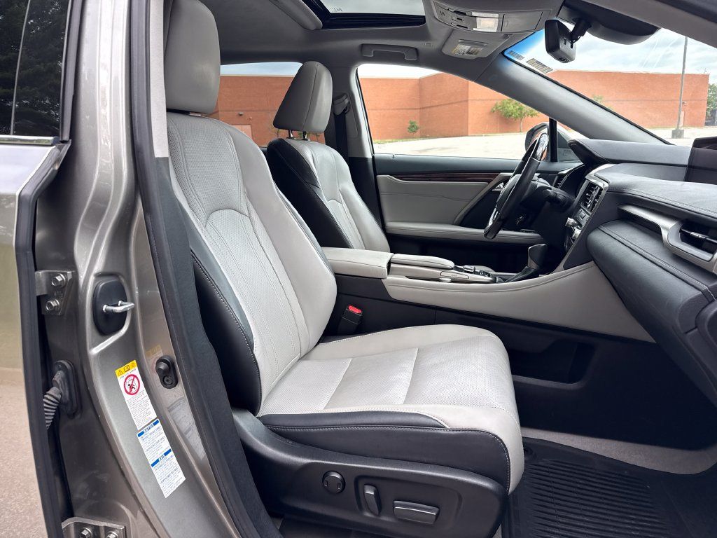 Used 2018 Lexus RX 350 AWD w/ Premium Package image 31