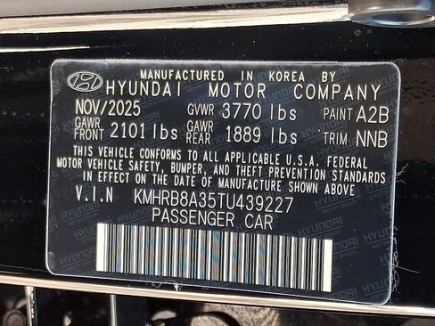 New 2026 Hyundai Venue SE image 19