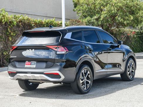 Used 2024 Kia Sportage EX AWD/4WD image 9