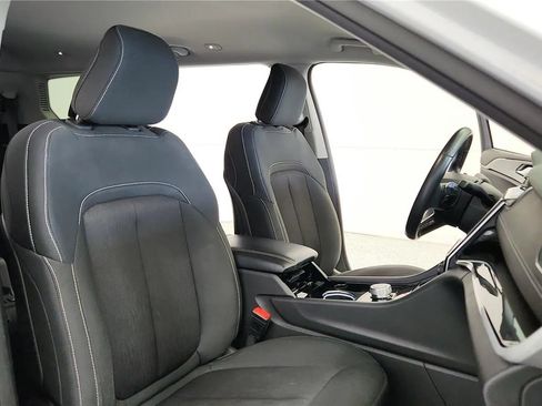 Used 2022 Jeep Grand Cherokee L Laredo w/ Luxury Tech Group I AWD/4WD image 33