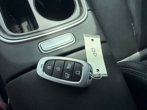 Used 2023 Hyundai Santa Fe SEL w/ Premium Package AWD/4WD image 36