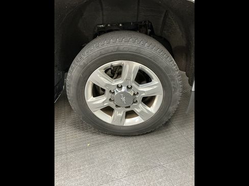Used 2019 Chevrolet Silverado 2500 LTZ w/ Duramax Plus Package AWD/4WD image 40