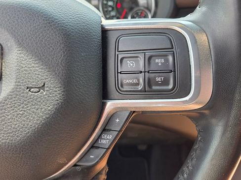 Used 2022 RAM 2500 Laramie AWD/4WD image 30