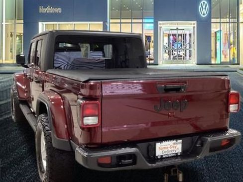 Used 2022 Jeep Gladiator Sport image 20
