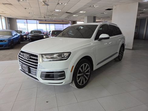 Used 2017 Audi Q7 3.0T Premium Plus AWD/4WD image 3
