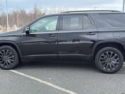 Used 2023 Chevrolet Traverse RS w/ LPO, Cargo Package AWD/4WD image 11