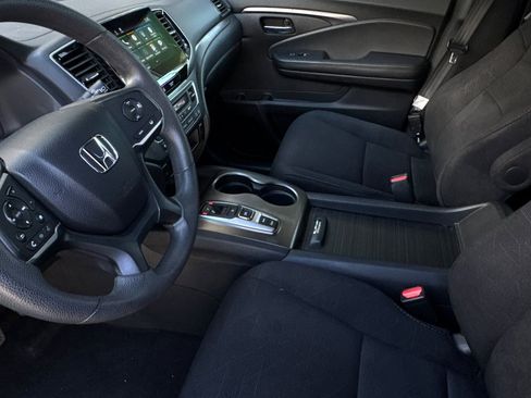 Certified 2022 Honda Pilot Sport image 7