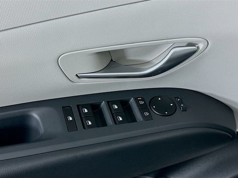New 2026 Hyundai Tucson SE FWD image 18