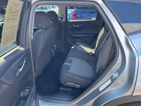 Used 2025 Chevrolet Blazer LT image 13