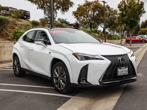 Used 2024 Lexus UX 250h F Sport FWD image 3